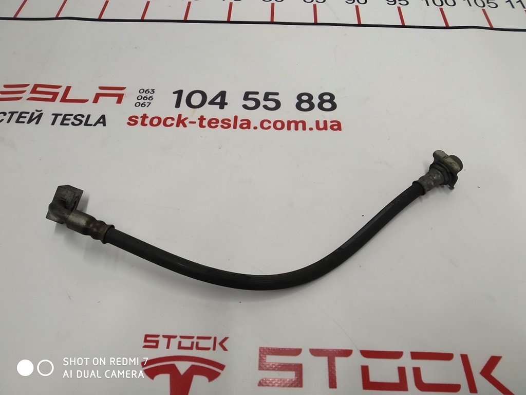 8 Brzdová hadice zadní levá Tesla model S, model S REST 6006356-00-D